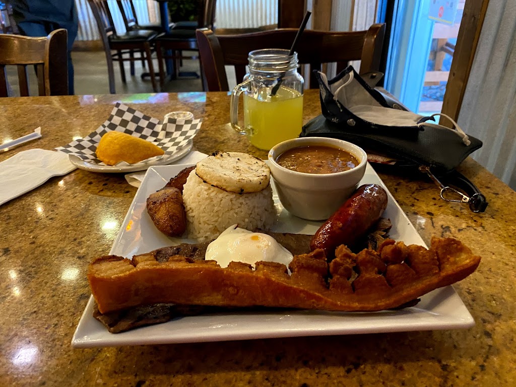 Los Antojos Restaurante | restaurant | 11099 Biscayne Blvd, Miami, FL 33161, USA | 3058921411 OR +1 305-892-1411