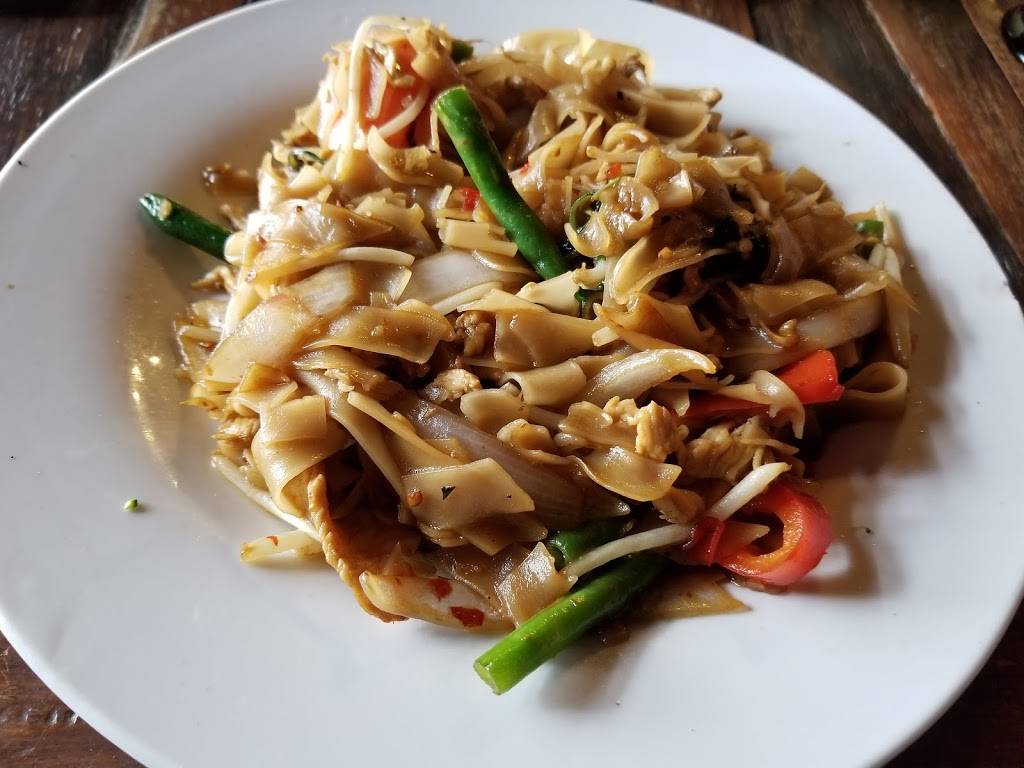 Chantara Thai Cuisine | restaurant | 110, 7114, 4361 Town Center Blvd, El Dorado Hills, CA 95762, USA | 9169390389 OR +1 916-939-0389