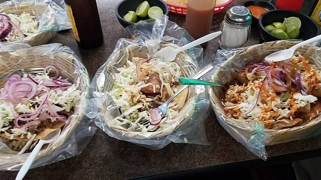 La Chiva Loca | restaurant | 5805 Imperial Hwy, South Gate, CA 90280, USA | 5622500171 OR +1 562-250-0171