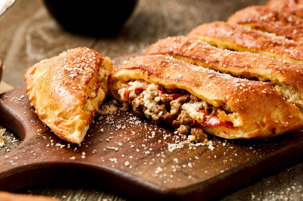 Simple Simons Pizza | meal takeaway | 820 N 8th St, Hollis, OK 73550, USA | 5806889103 OR +1 580-688-9103