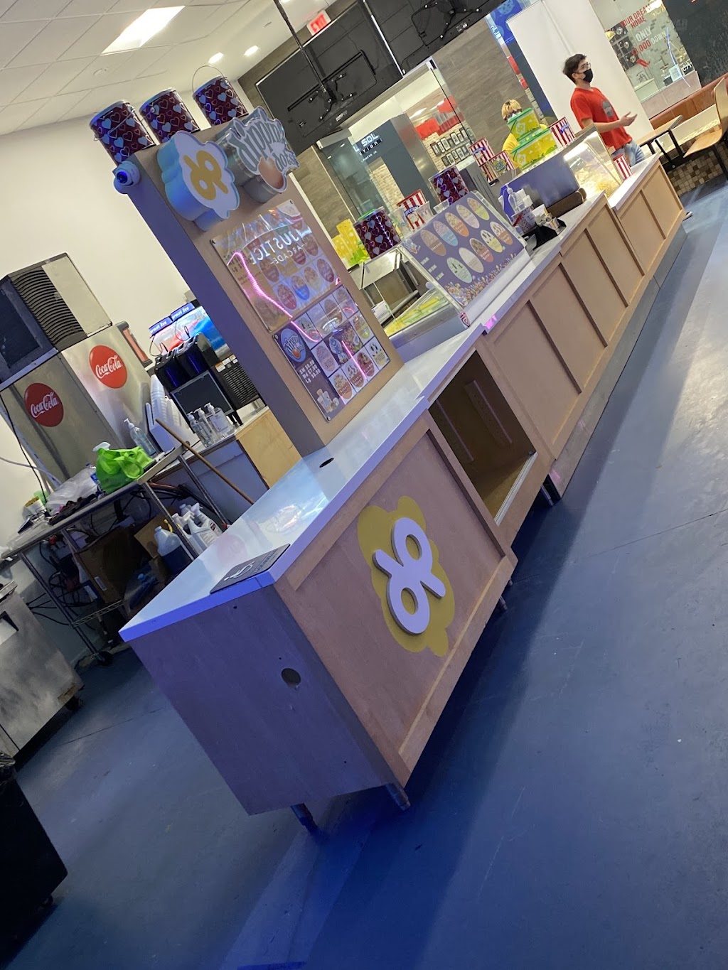 Doc popcorn Dippin Dots RGV | restaurant | 2200 S 10th St G04, McAllen, TX 78503, USA | 9566559178 OR +1 956-655-9178