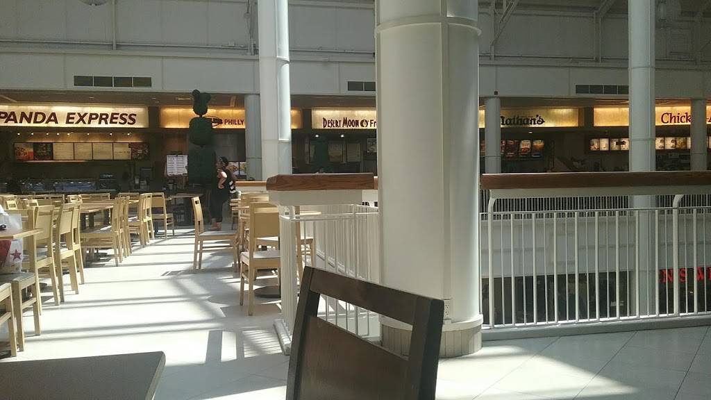 Danbury Fair | shopping mall | 7 Backus Ave, Danbury, CT 06810, USA | 2037433247 OR +1 203-743-3247