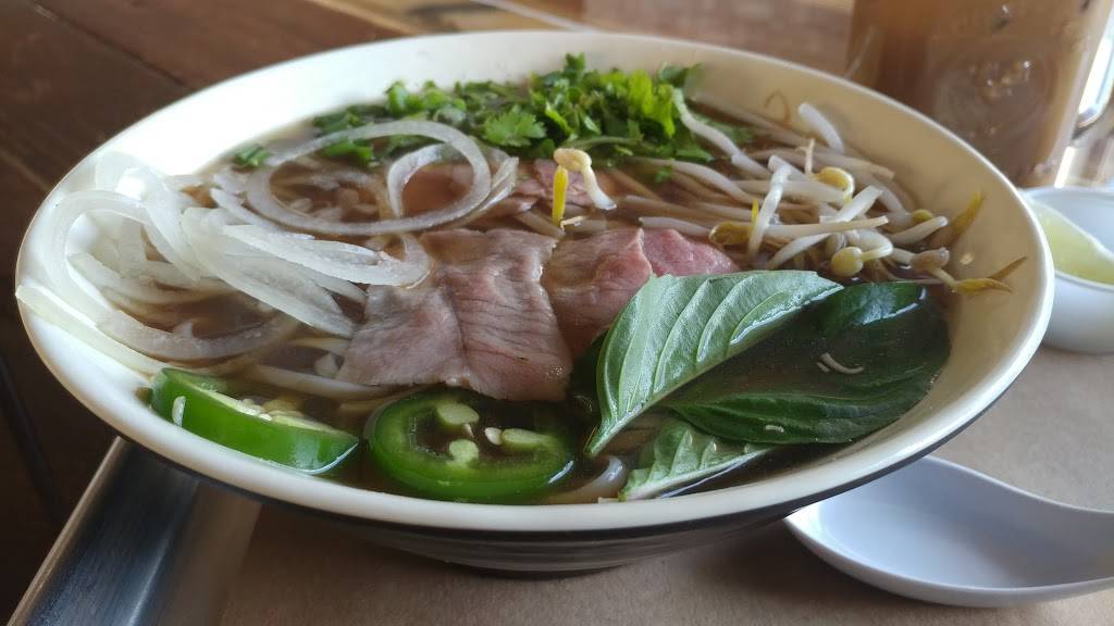 Pho On The Block | restaurant | 1301 Portage Street, Kalamazoo, MI 49001, USA | 2694596887 OR +1 269-459-6887