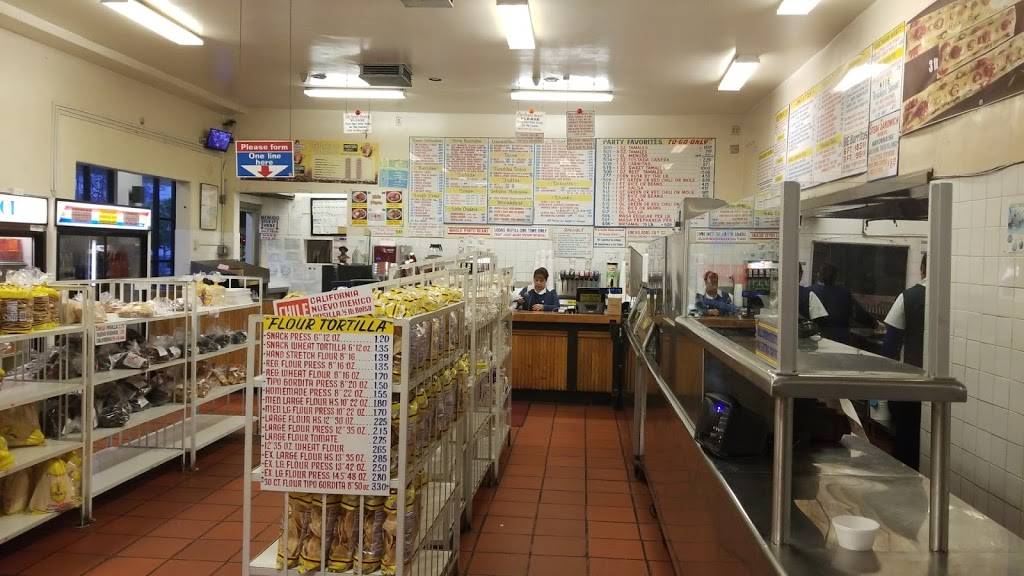 Dianas La Bonita Restaurant | bakery | 300 E Sepulveda Blvd, Carson, CA 90745, USA | 3108344886 OR +1 310-834-4886