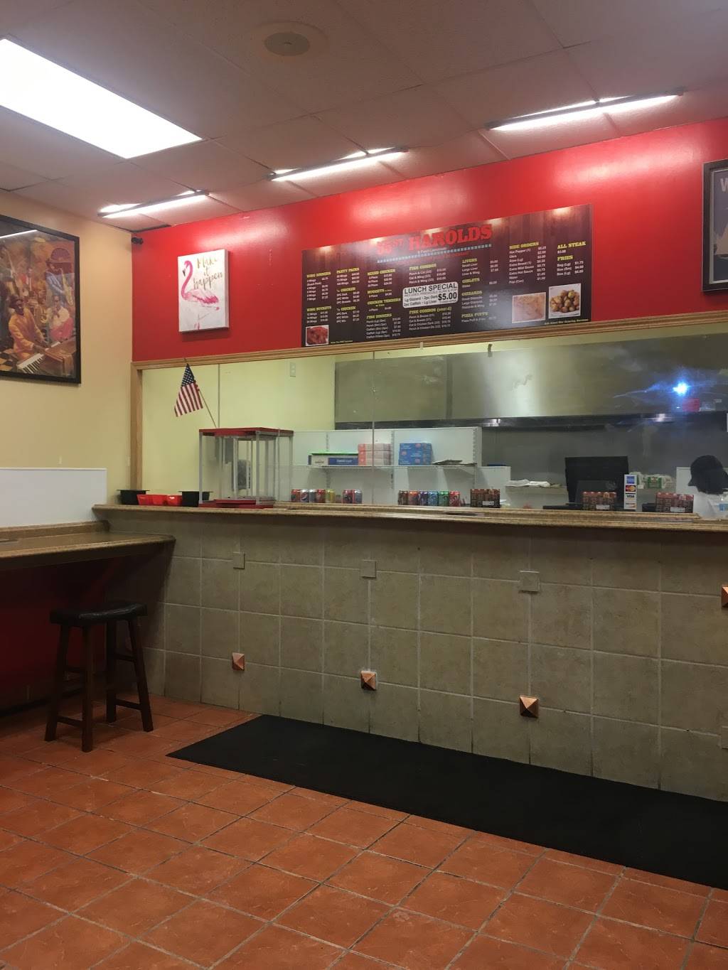 55 ST Harolds & fresh lemonade | restaurant | 740 W Garfield Blvd, Chicago, IL 60609, USA | 8728187555 OR +1 872-818-7555