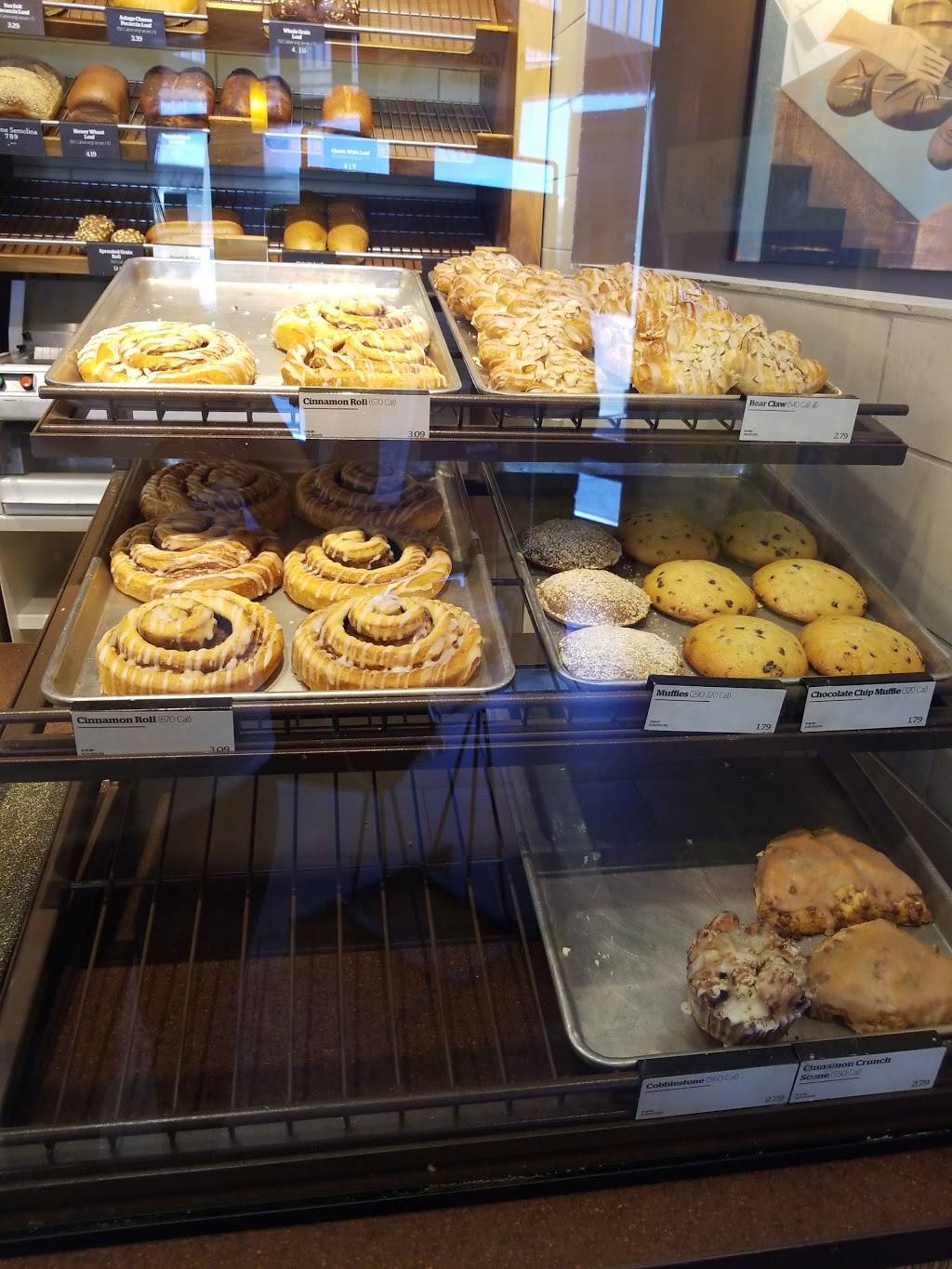 Panera Bread | cafe | 132 Vintage Way, Novato, CA 94945, USA | 4158971056 OR +1 415-897-1056