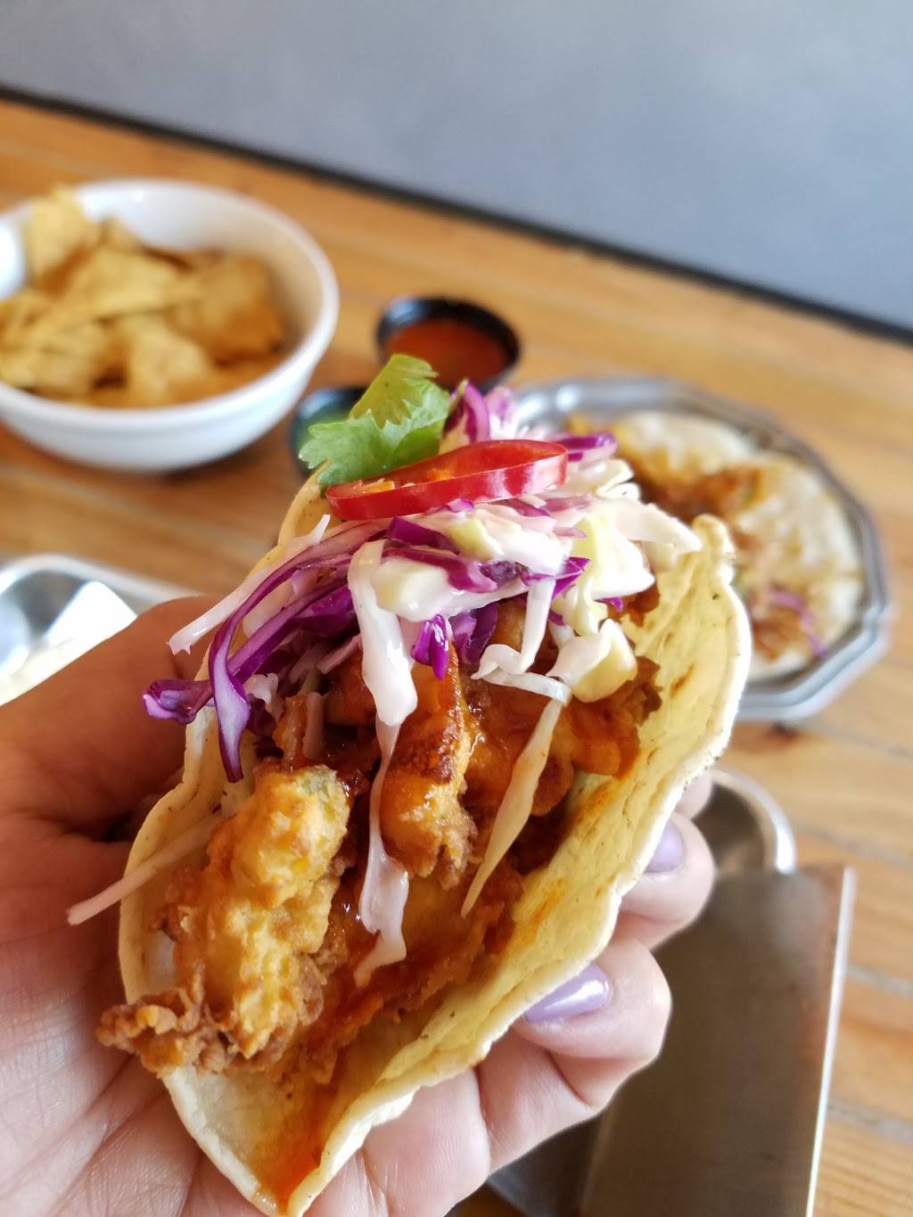 Tacos Tu Madre | restaurant | 203 N Larchmont Blvd, Los Angeles, CA 90004, USA | 3234991143 OR +1 323-499-1143