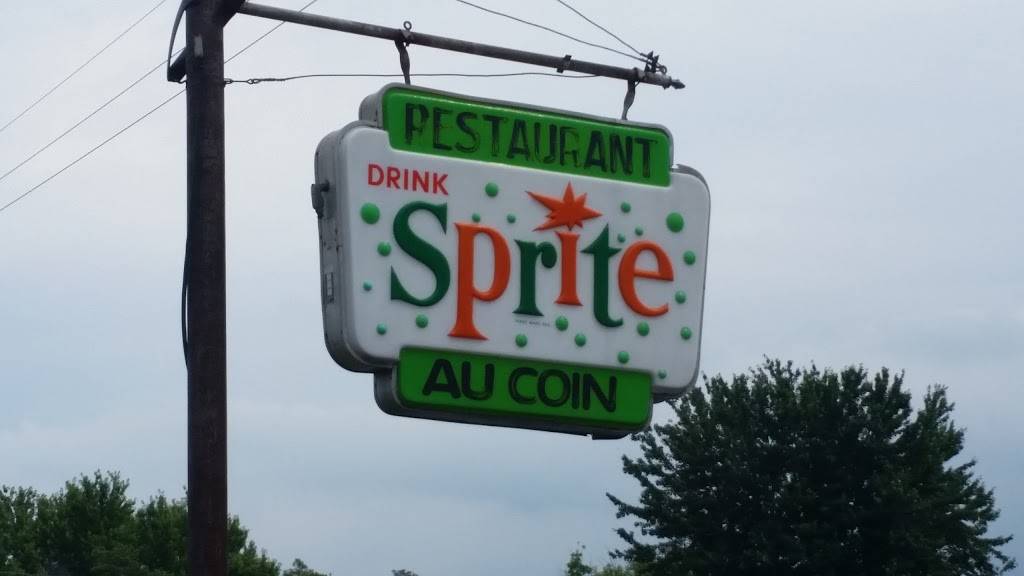 La Patate Du Coin | restaurant | 1299 Labrosse St, St-Eugène, ON K0B 1P0, Canada | 6136741616 OR +1 613-674-1616