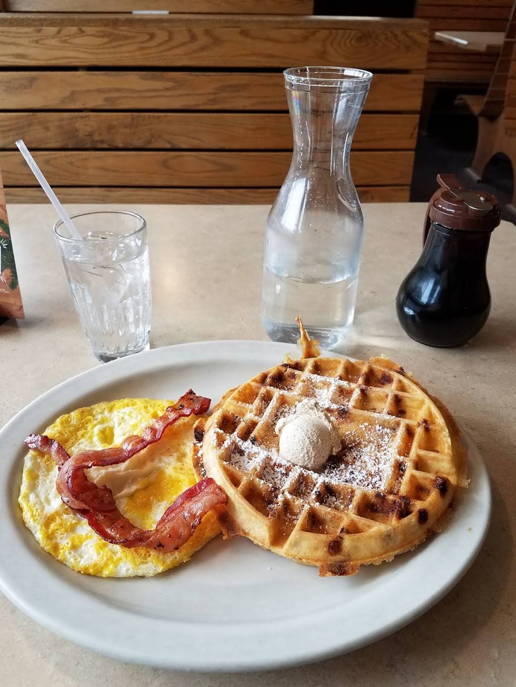 The Egg of Estes | restaurant | 393 E Elkhorn Ave, Estes Park, CO 80517, USA | 9705861173 OR +1 970-586-1173