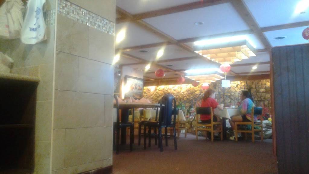 Dragon Inn | restaurant | 101 2nd St, Eaton, CO 80615, USA | 9704542705 OR +1 970-454-2705