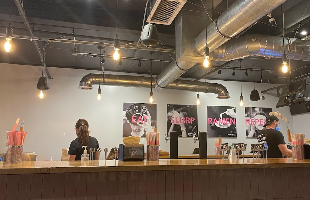 Kotsu Ramen & Gyoza | restaurant | 23740 Lyons Ave, Santa Clarita, CA 91321, USA | 6617533520 OR +1 661-753-3520