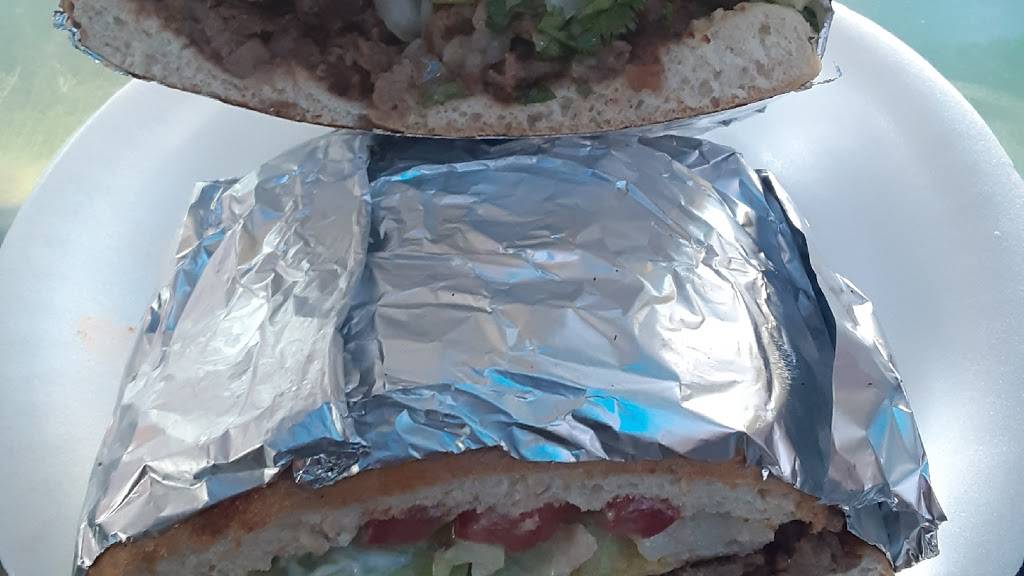 Daniels tacos y pupusas | restaurant | 21138 Roscoe Blvd, Canoga Park, CA 91306, USA | 8186140429 OR +1 818-614-0429