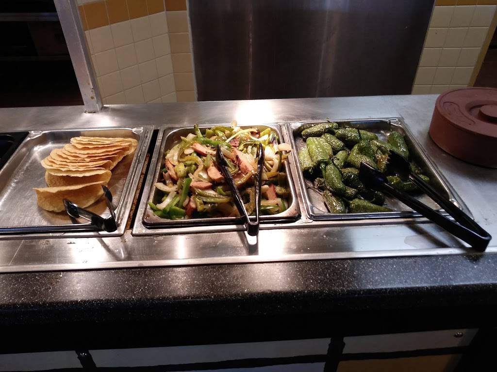 Golden Corral Buffet & Grill | meal takeaway | 11006 E Kellogg St, Wichita, KS 67207, USA | 3166860669 OR +1 316-686-0669