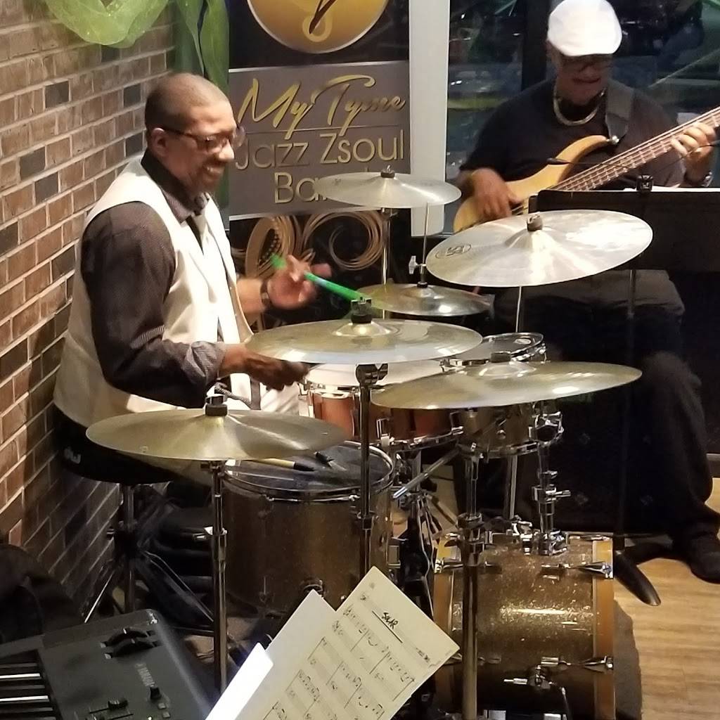 Golden Fish & Chicken | restaurant | 4457 S Cottage Grove Ave, Chicago, IL 60653, USA | 7735383474 OR +1 773-538-3474