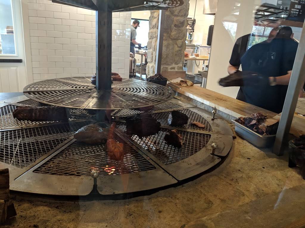 Bow & Arrow | restaurant | 1977 E Samford Ave, Auburn, AL 36830, USA | 3342462546 OR +1 334-246-2546