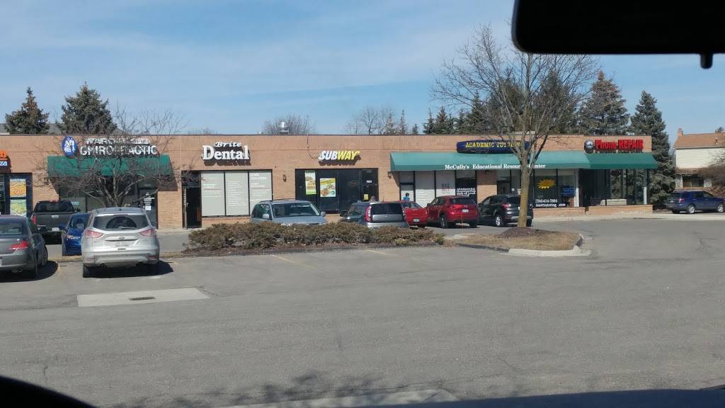 Subway | restaurant | 7672 N Canton Center Rd, Canton, MI 48187, USA | 7342075081 OR +1 734-207-5081