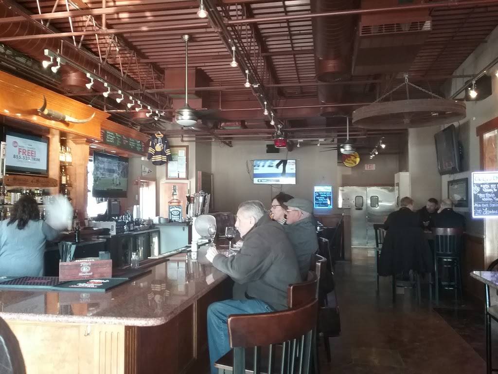 The Horseshoe Grill | restaurant | 28682 W Northwest Hwy, Lake Barrington, IL 60010, USA | 8473815530 OR +1 847-381-5530