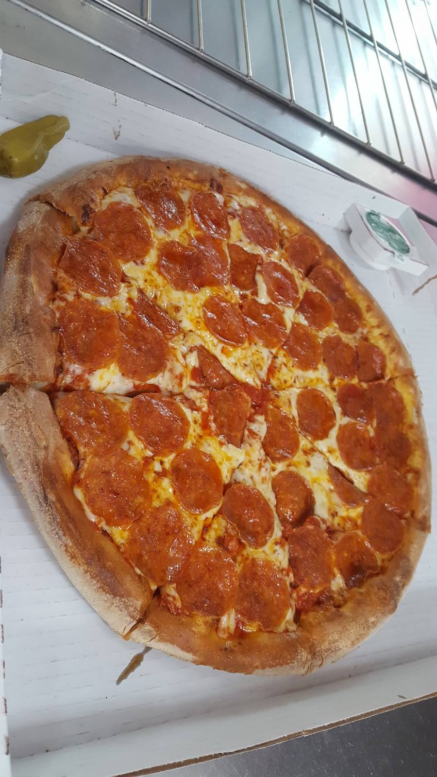 Papa Johns Pizza | restaurant | 2201 Justin Rd, Flower Mound, TX 75028, USA | 9723552959 OR +1 972-355-2959