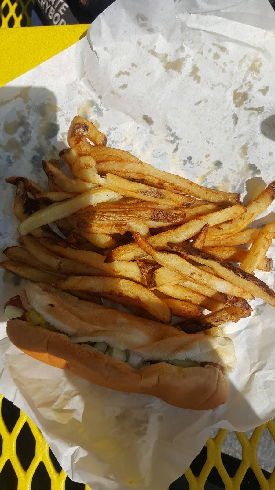 Rand Red Hots | restaurant | 1441 Rand Rd, Des Plaines, IL 60016, USA | 8476990606 OR +1 847-699-0606