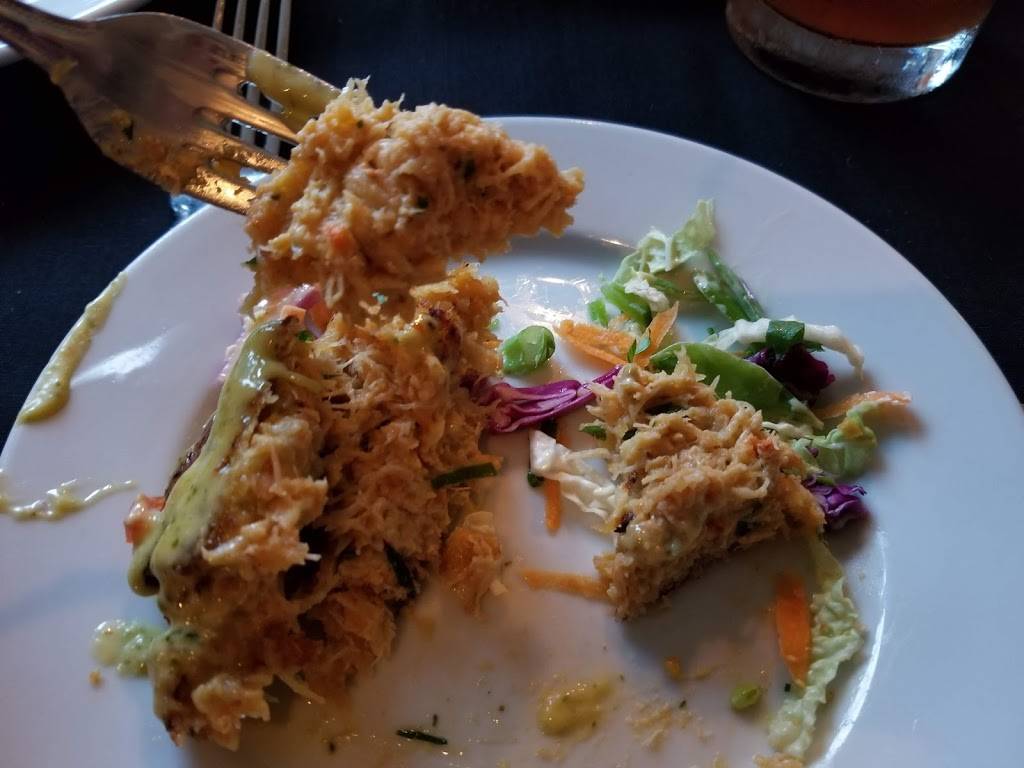 Village Tavern | restaurant | 110 Alfred Rd, Kennebunk, ME 04043, USA | 2076047954 OR +1 207-604-7954