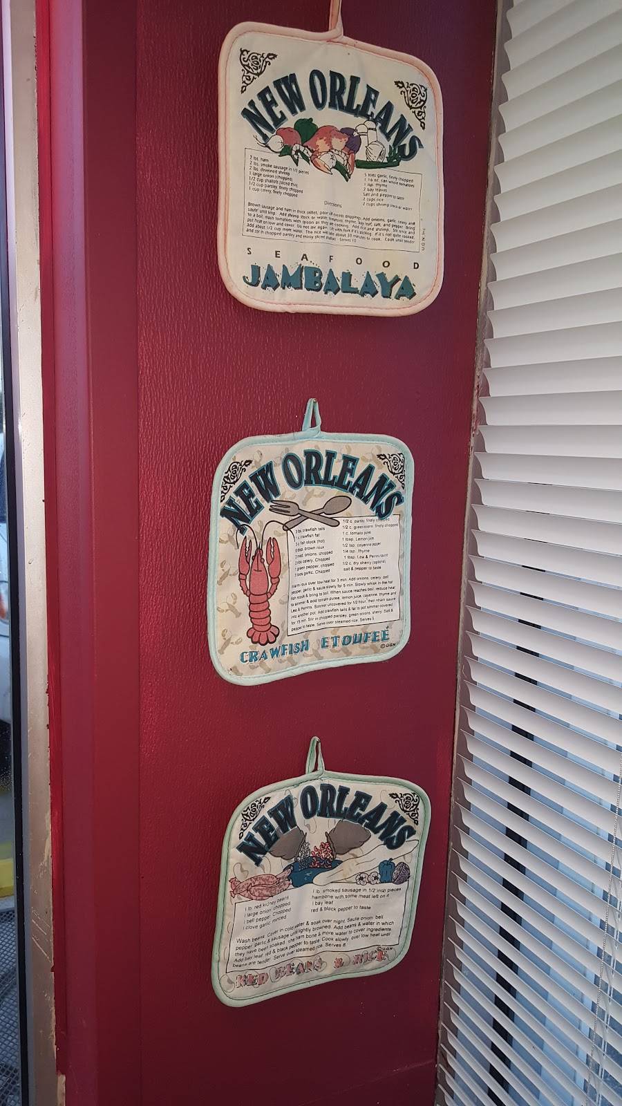 FAST STOP DELI | restaurant | 2545 Paris Rd # C, Chalmette, LA 70043, USA | 5042714425 OR +1 504-271-4425