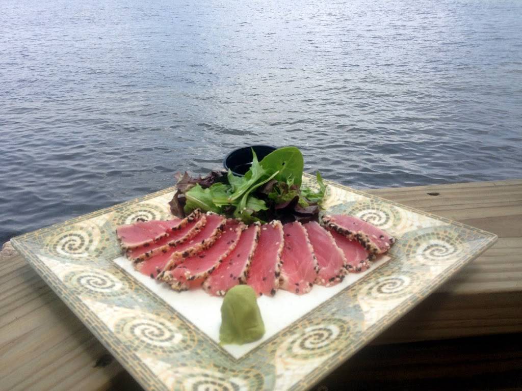 Shilohs Steak & Seafood | restaurant | 3665 S Washington Ave, Titusville, FL 32780, USA | 3215673555 OR +1 321-567-3555