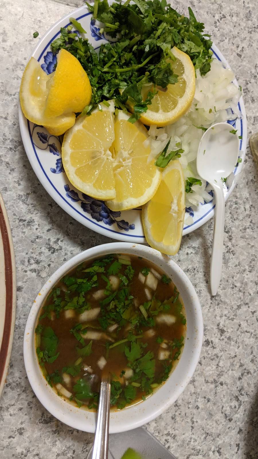 La Birrieria | restaurant | 4749, 1480 S White Rd, San Jose, CA 95127, USA | 4082589612 OR +1 408-258-9612