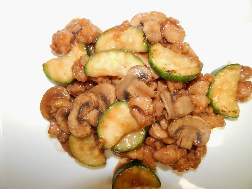 Bayou Express Chinese And Japanese Grill | restaurant | 3940 IL-251, Peru, IL 61354, USA | 8157808651 OR +1 815-780-8651