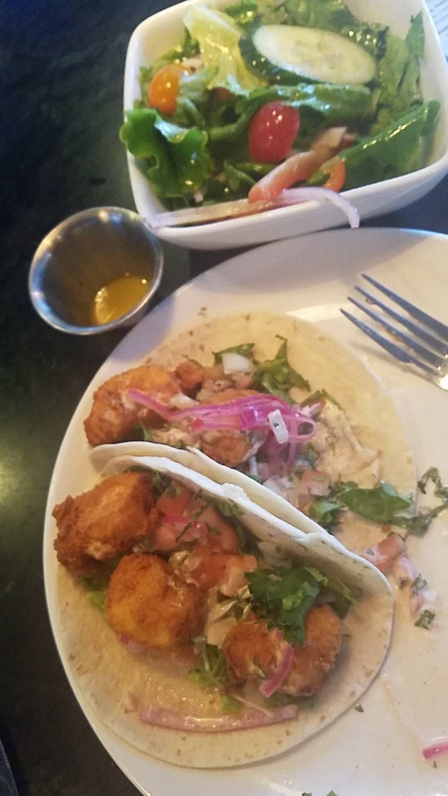 Coast Bar + Bistro | restaurant | 10 Water St, Brunswick, ME 04011, USA | 2073731824 OR +1 207-373-1824