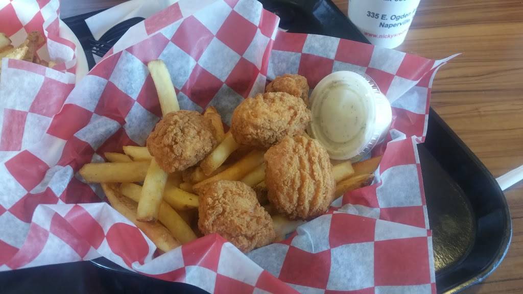 Nicks Red Hots Aurora | restaurant | 4408 E New York St, Aurora, IL 60504, USA | 6305858900 OR +1 630-585-8900