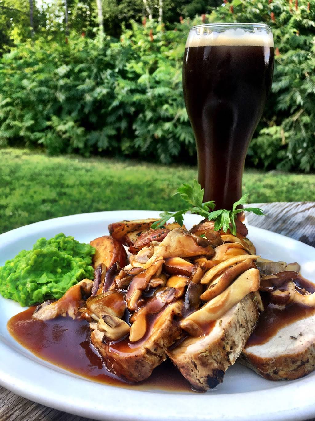 Bière de Mac Brew Works | restaurant | 14277 Mackinaw Hwy, Mackinaw City, MI 49701, USA | 2314277007 OR +1 231-427-7007