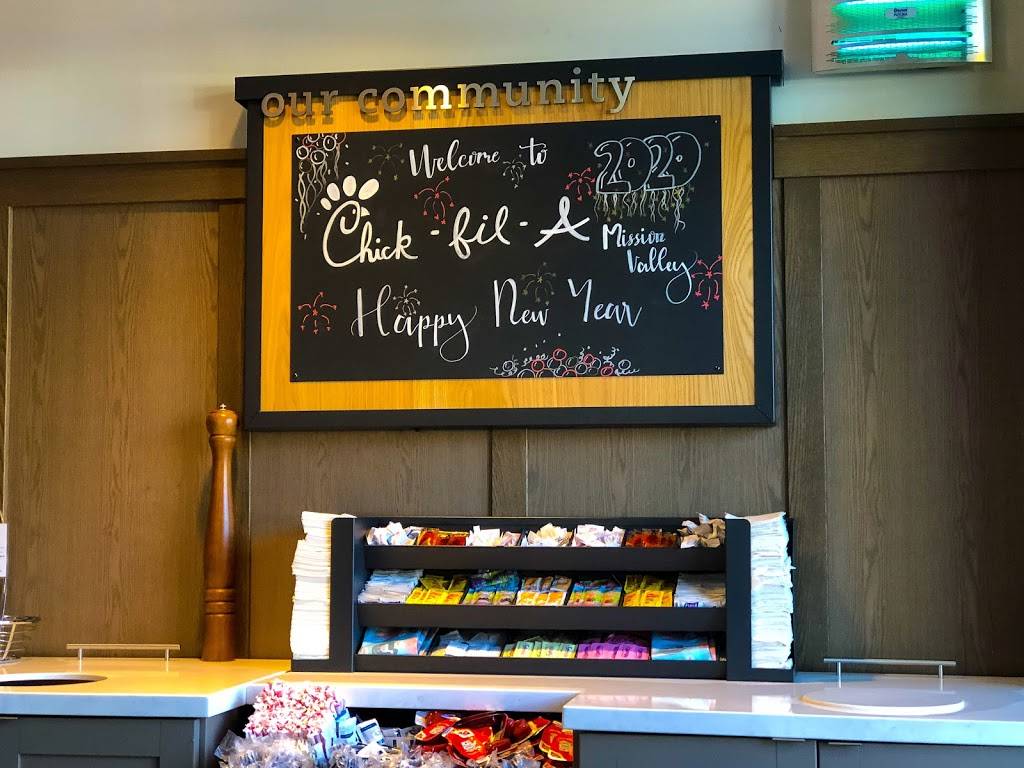 Chick-fil-A | restaurant | 5323 Mission Center Rd, San Diego, CA 92108, USA | 6192911105 OR +1 619-291-1105