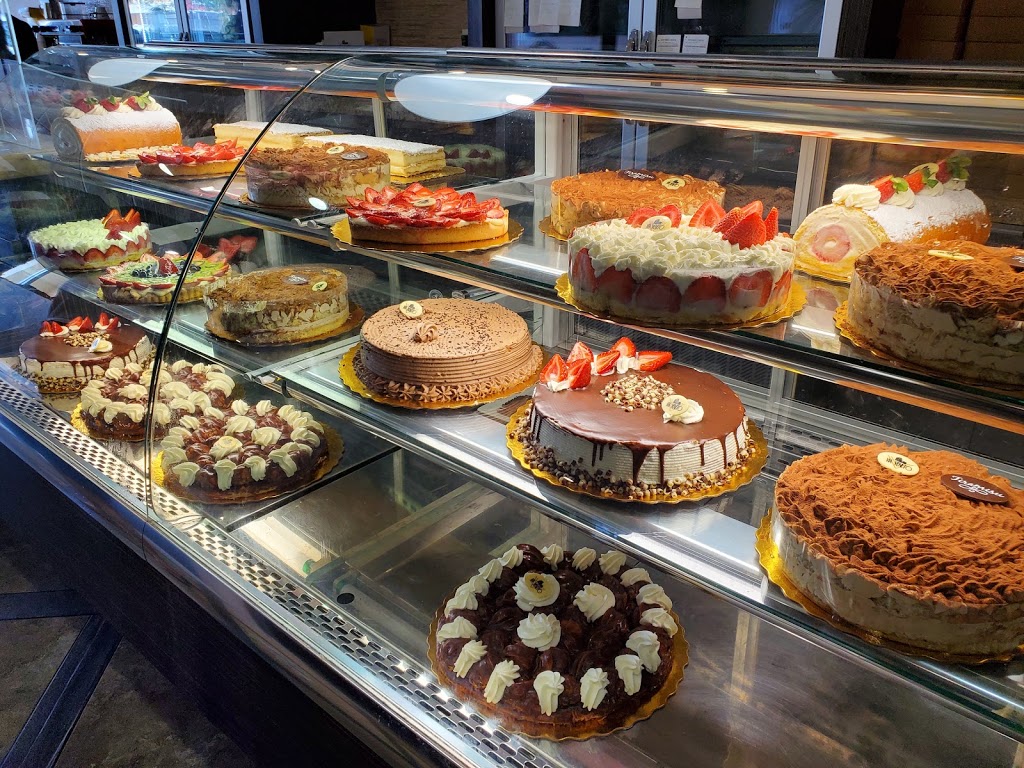 Via Veneto Bakery & Italian Deli | bakery | 10740 NW 58th St, Doral, FL 33178, USA | 3054061606 OR +1 305-406-1606
