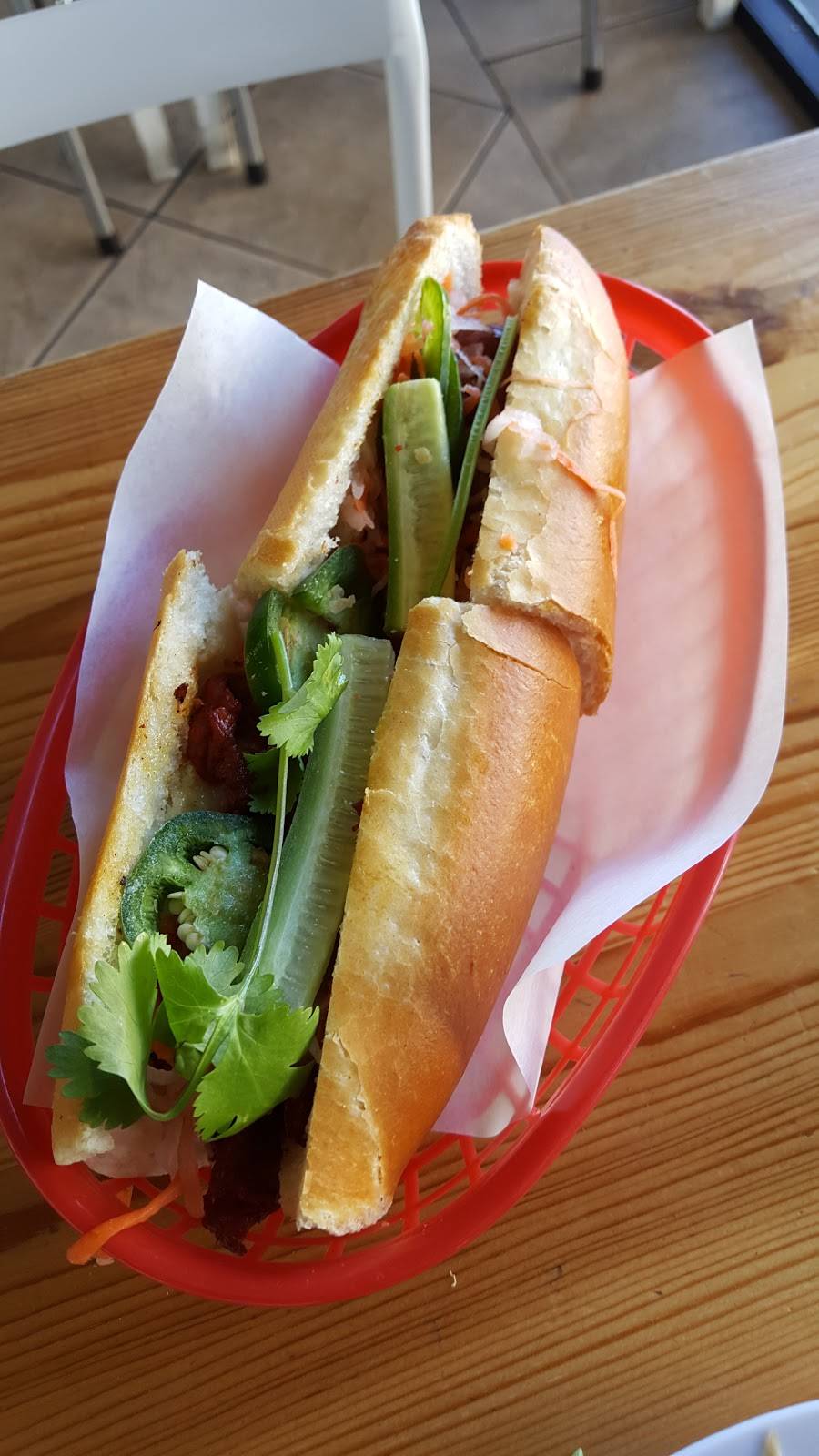 Mama Ks Kitchen | restaurant | 10450 Beach Blvd, Stanton, CA 90680, USA | 7149529848 OR +1 714-952-9848