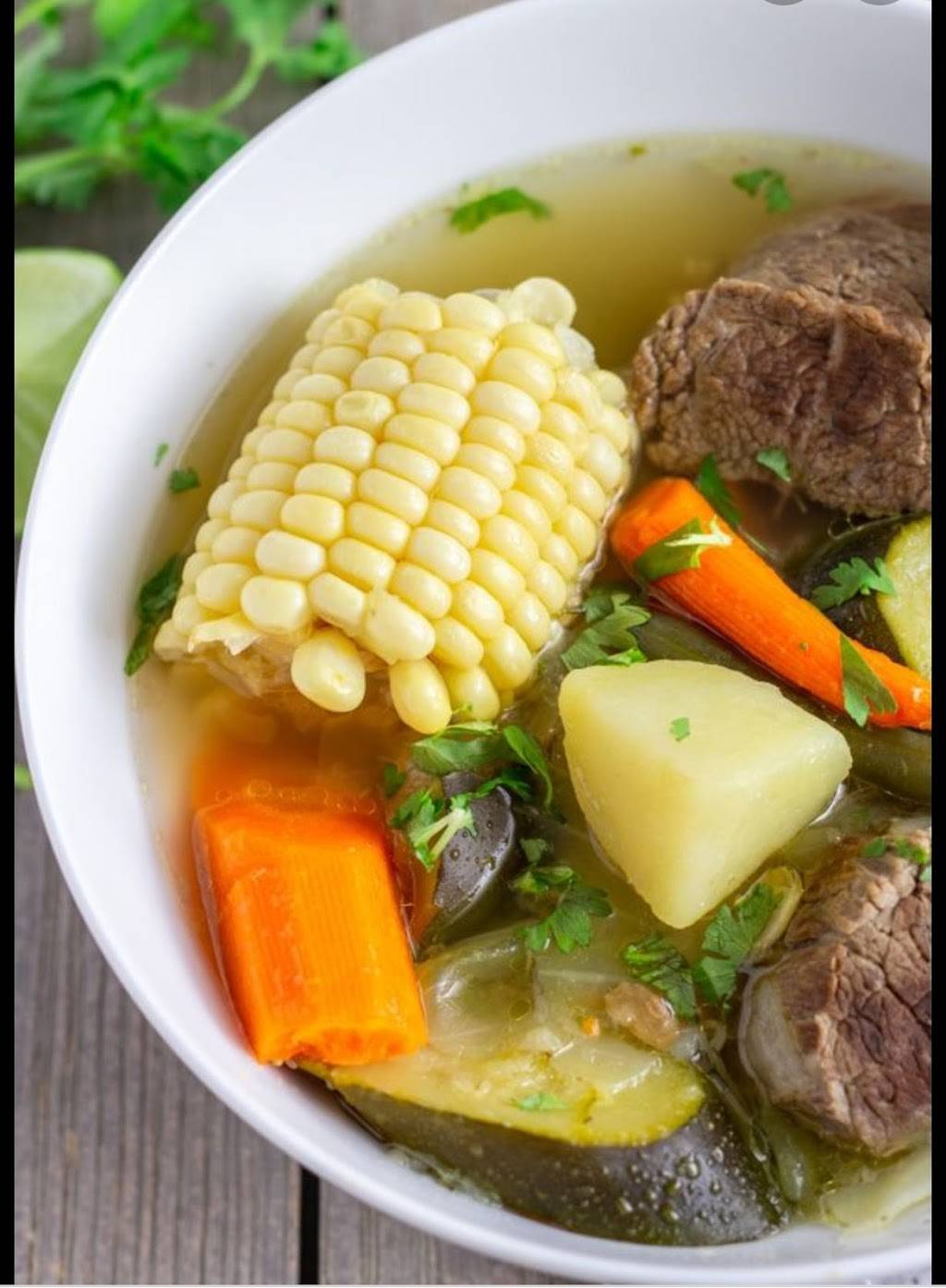 La Sirena Mexican seafood & bar | restaurant | 404 N Collins St, Arlington, TX 76011, USA | 6822766482 OR +1 682-276-6482