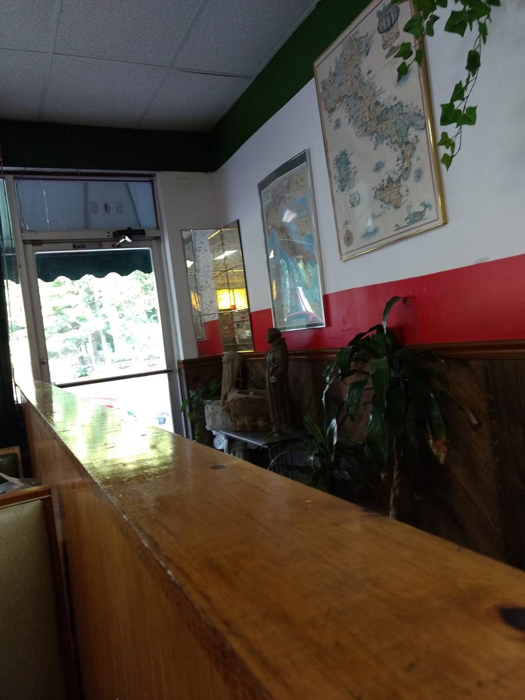 Gallina Pizza | restaurant | 505 N 7th St, Riverton, IL 62561, USA | 2176298743 OR +1 217-629-8743