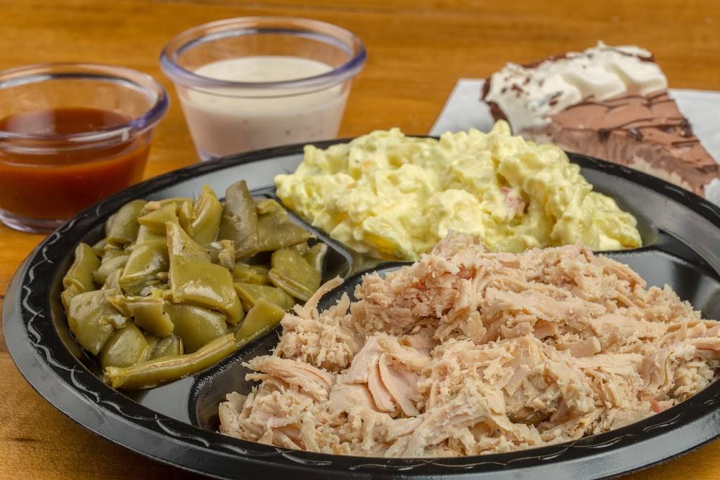 LawLers Barbecue | restaurant | 808 Avalon Ave, Muscle Shoals, AL 35661, USA | 2563207062 OR +1 256-320-7062