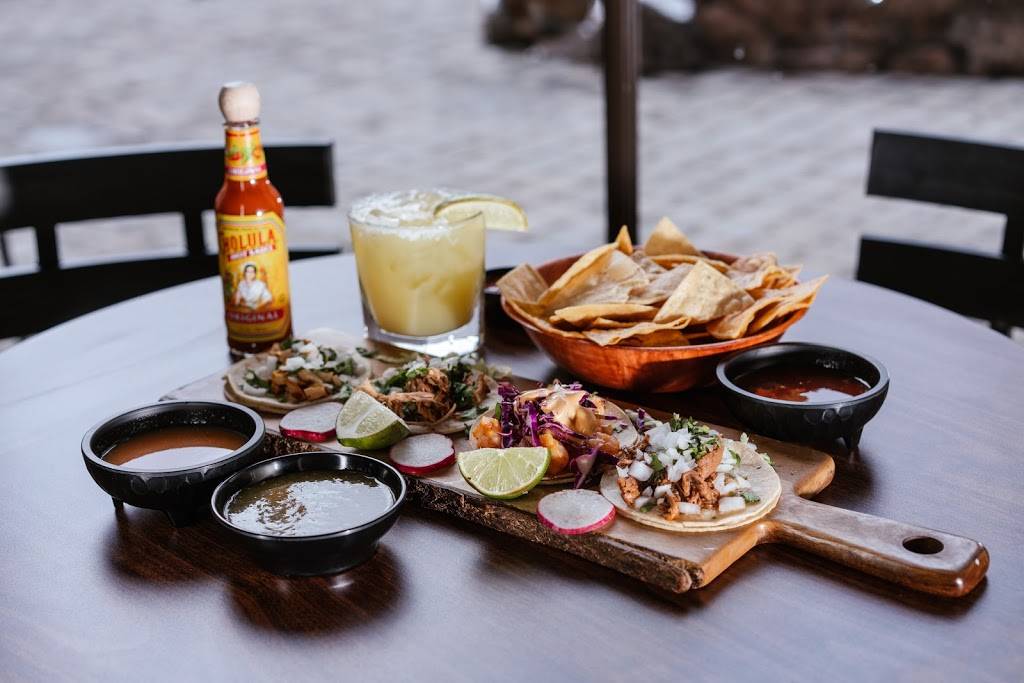 Tremigo Mexican Kitchen & Tequila Bar | restaurant | 1850 Village South Rd Suite #52, Olympic Valley, CA 96146, USA | 5305846021 OR +1 530-584-6021