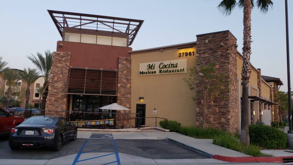 Mi Cocina Restaurant | restaurant | 27961 Highland Ave A, Highland, CA 92346, USA | 9094250393 OR +1 909-425-0393