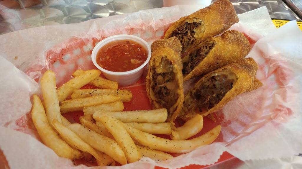 South Philly Steaks | restaurant | 12001 Avalon Lake Dr B, Orlando, FL 32828, USA | 4079883400 OR +1 407-988-3400