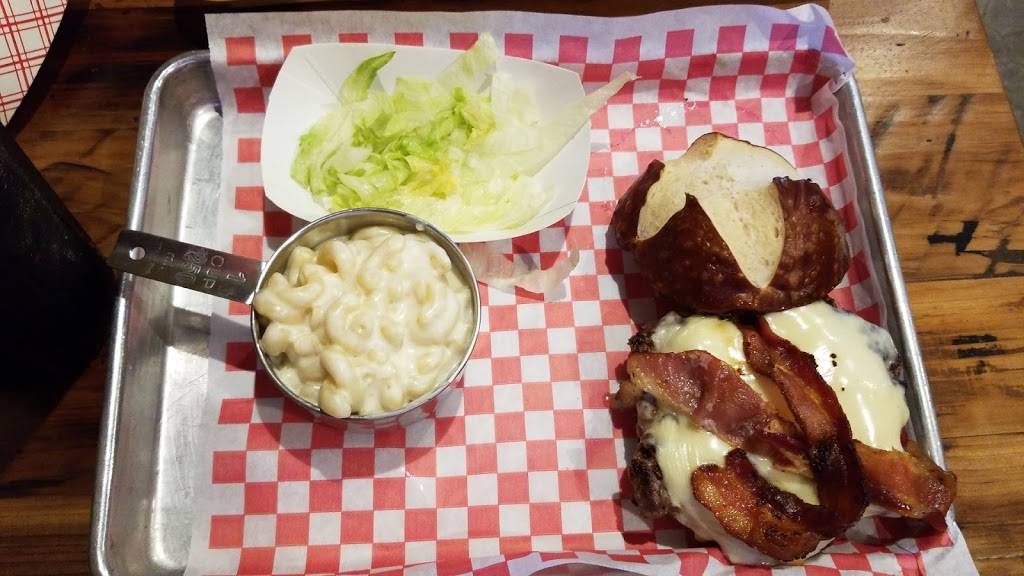 The Back Porch Longwood | restaurant | 145 Wekiva Springs Rd, Longwood, FL 32779, USA | 4077257747 OR +1 407-725-7747