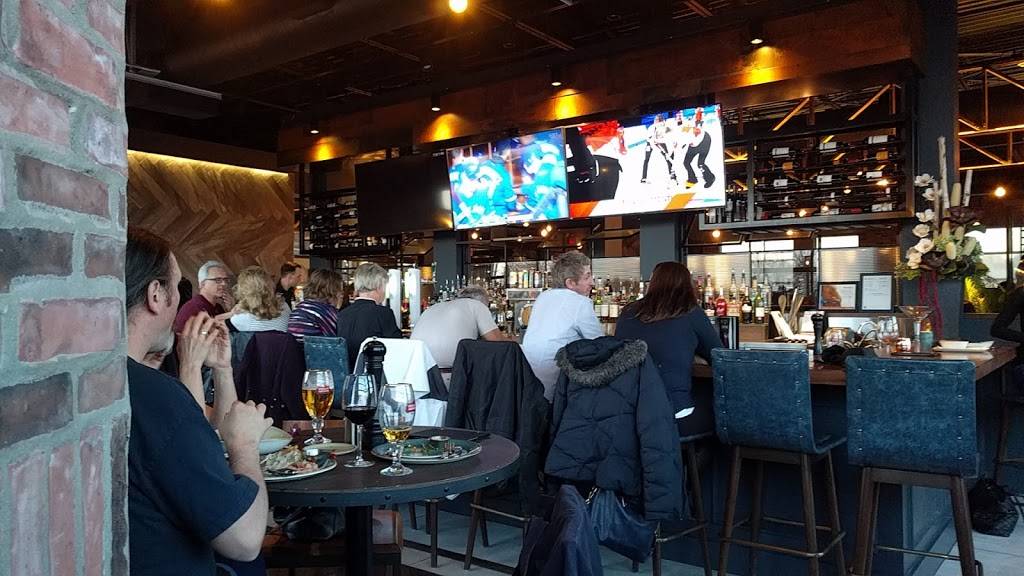 Milestones | restaurant | 75 Consumers Dr Building T, Whitby, ON L1N 9S2, Canada | 9056669070 OR +1 905-666-9070