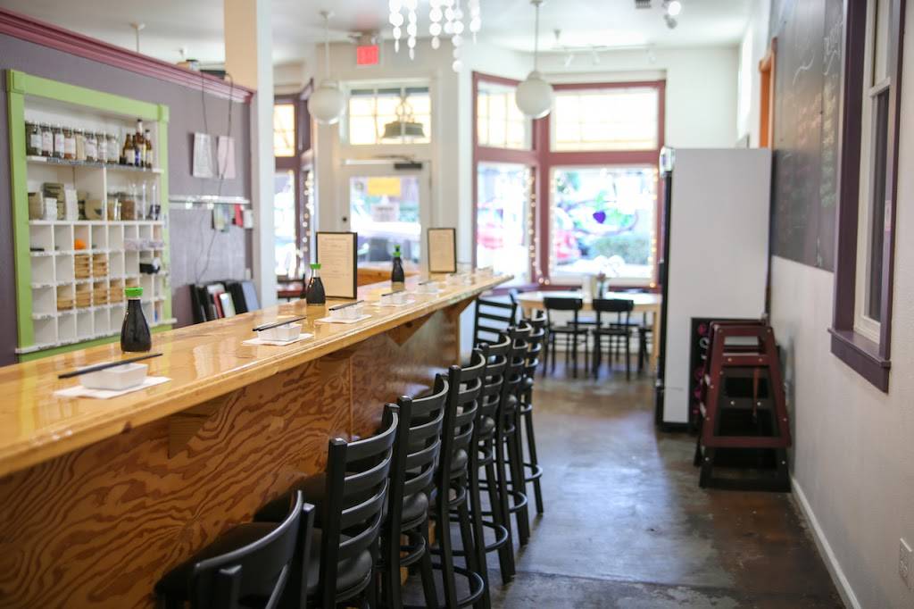 Sushi at Nourish | restaurant | 106 Union Alley, Nevada City, CA 95959, USA | 5304781770 OR +1 530-478-1770