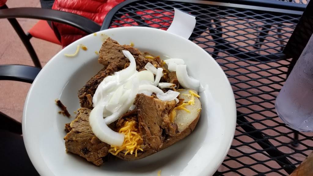 Red Shed Public House | restaurant | 39750 US-26, Sandy, OR 97055, USA | 5034820397 OR +1 503-482-0397