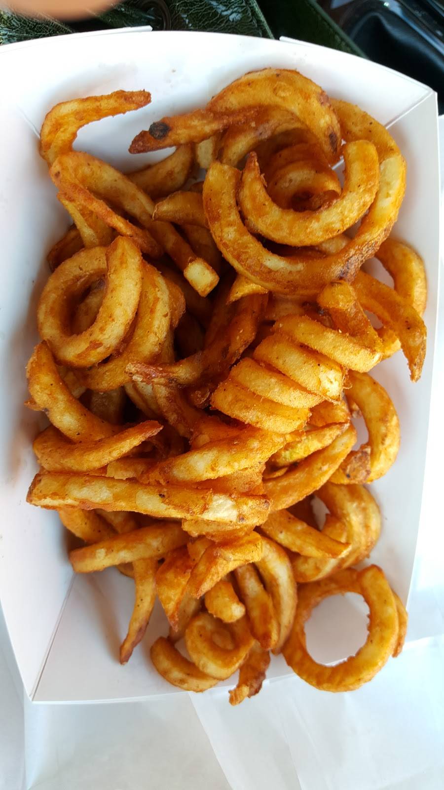 American Drive In | restaurant | 303 W Pridemore Dr, Lincoln, AR 72744, USA | 4798245459 OR +1 479-824-5459