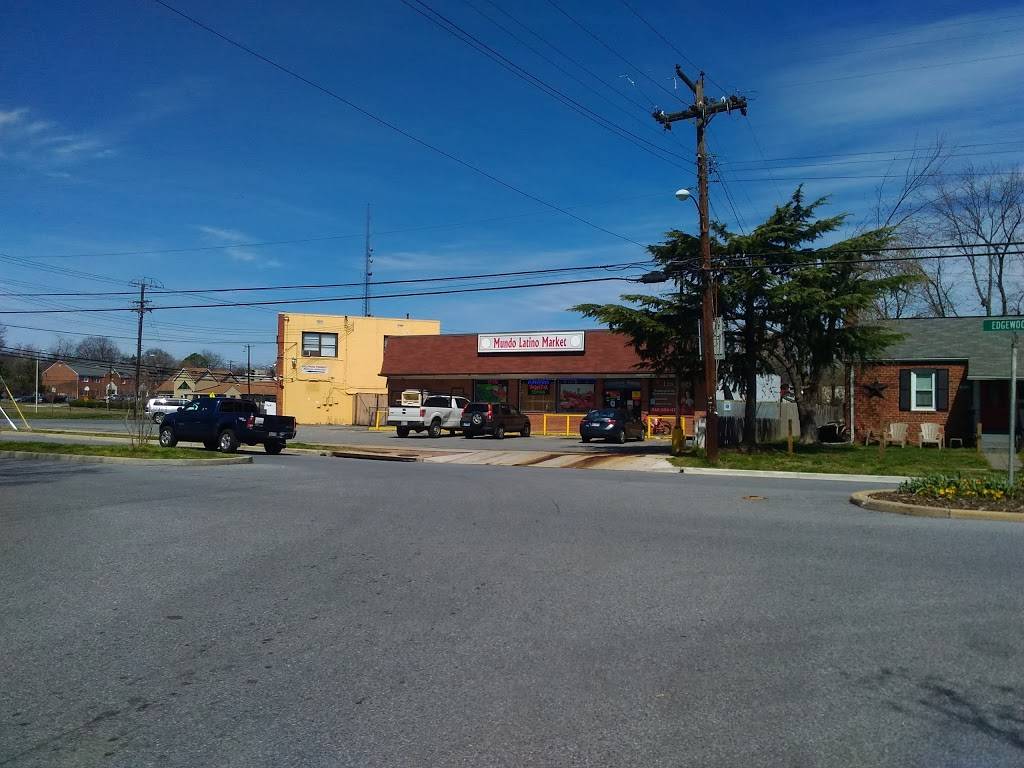 Mundo Latino Market | restaurant | 5000 Edgewood Rd, College Park, MD 20740, USA | 3014414565 OR +1 301-441-4565