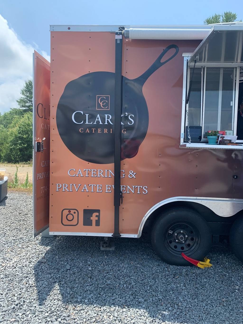 Clarks Catering Food Trailer | restaurant | Parking lot, 13 Harding St, Lakeville, MA 02347, USA | 7742135112 OR +1 774-213-5112
