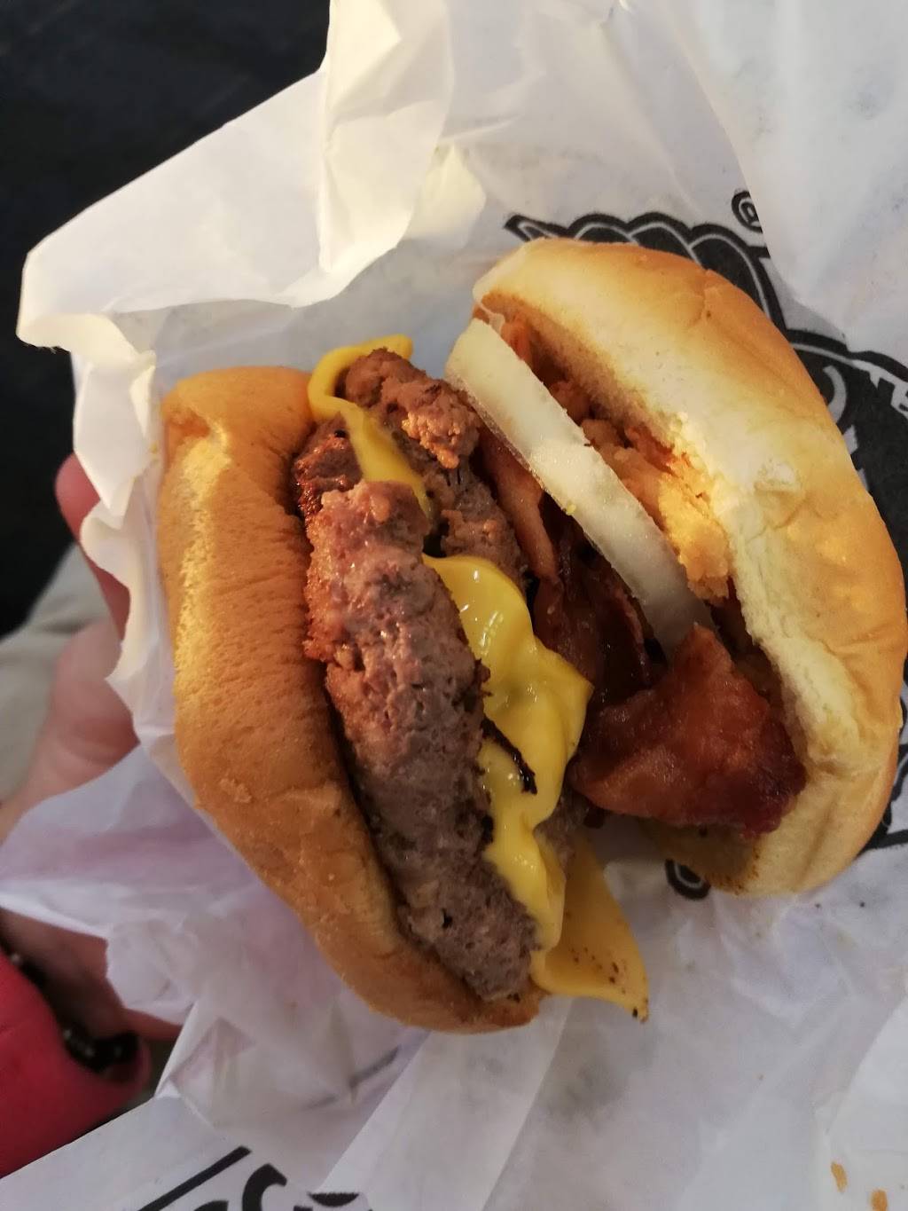 Steak n Shake | restaurant | 100 Terminal Dr, Fort Lauderdale, FL 33315, USA | 9543591500 OR +1 954-359-1500