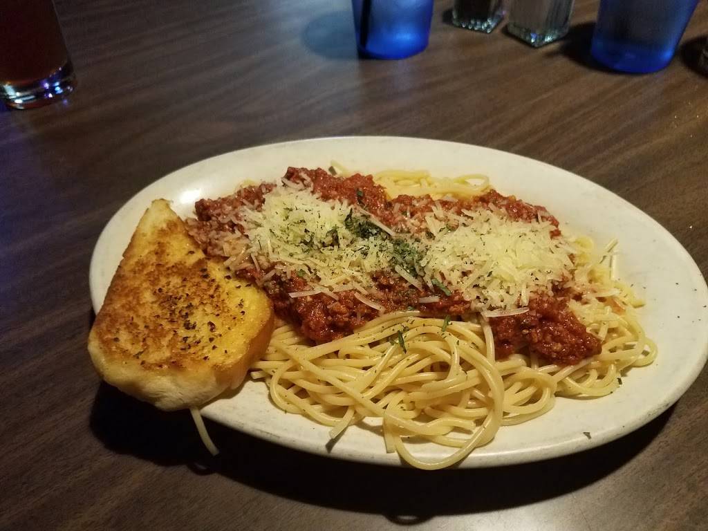 Half Penny Public House | restaurant | 3743 Commercial St SE, Salem, OR 97302, USA | 5035405899 OR +1 503-540-5899