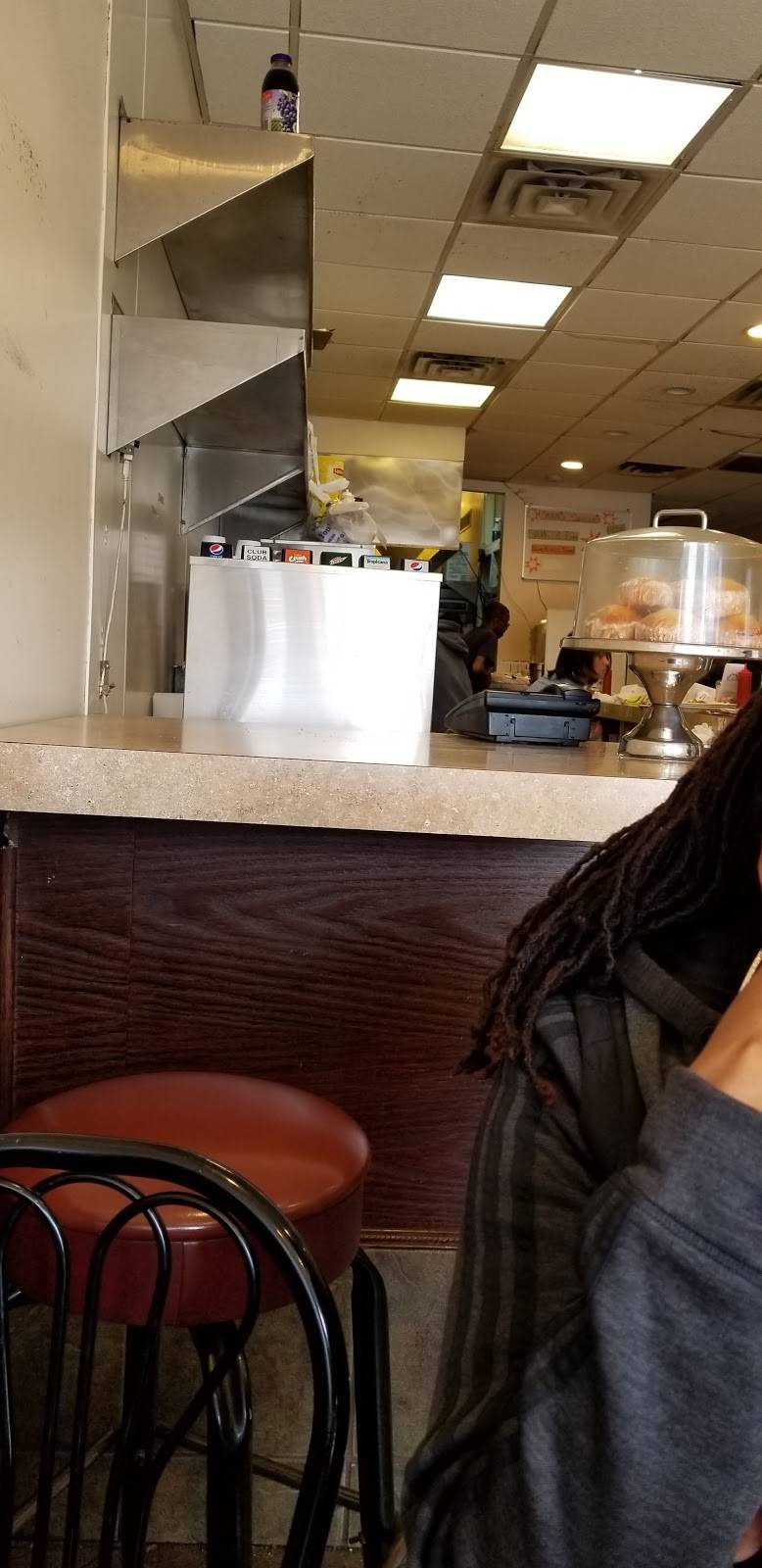 Dawns Breakfast | restaurant | ung, 7182 Ogontz Ave, Philadelphia, PA 19138, USA | 2672867000 OR +1 267-286-7000